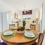 Villa Dreams *