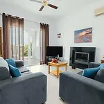Villa Dreams *