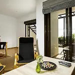 Dreams Villa