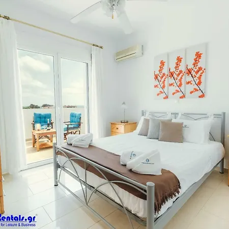 Dreams Villa Gennadi