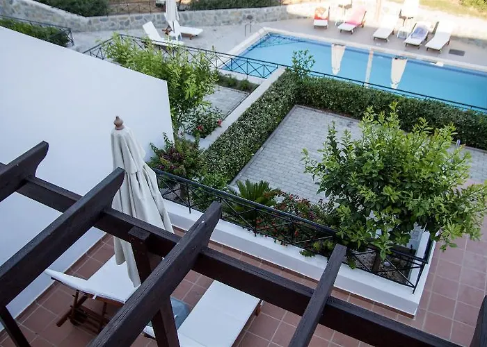 Dreams Villa *