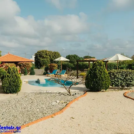 Dreams Villa *