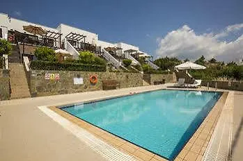 Dreams Villa *