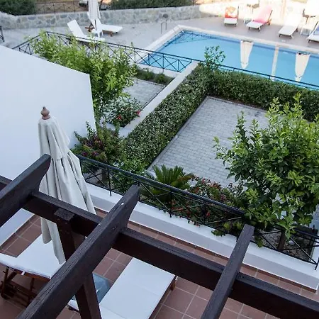 Dreams Villa *