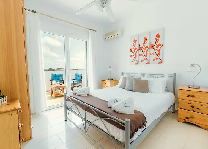 Dreams Villa Gennadi